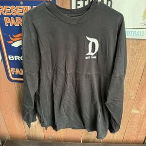 Disneyland‎ Spirit Jersey Size M Black White Spell Out Long Sleeve Resort